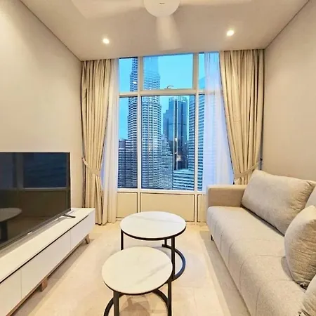 Sky Suites Klcc By Family Suites Kuala Lumpur Exterior photo