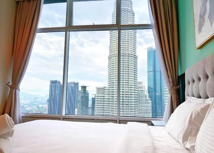 Sky Suites Klcc By Family Suites